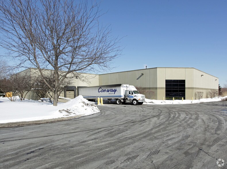 More Photos Of 462 Camden Dr, Bloomingdale Manufacturing For Sale
