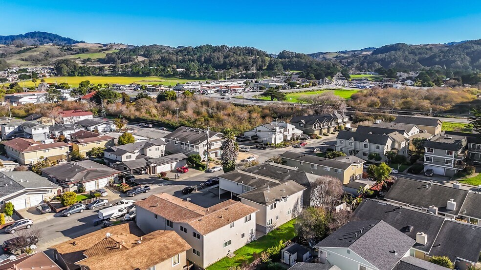 More Photos Of 470 Willow Ave, Half Moon Bay Apartments For Sale