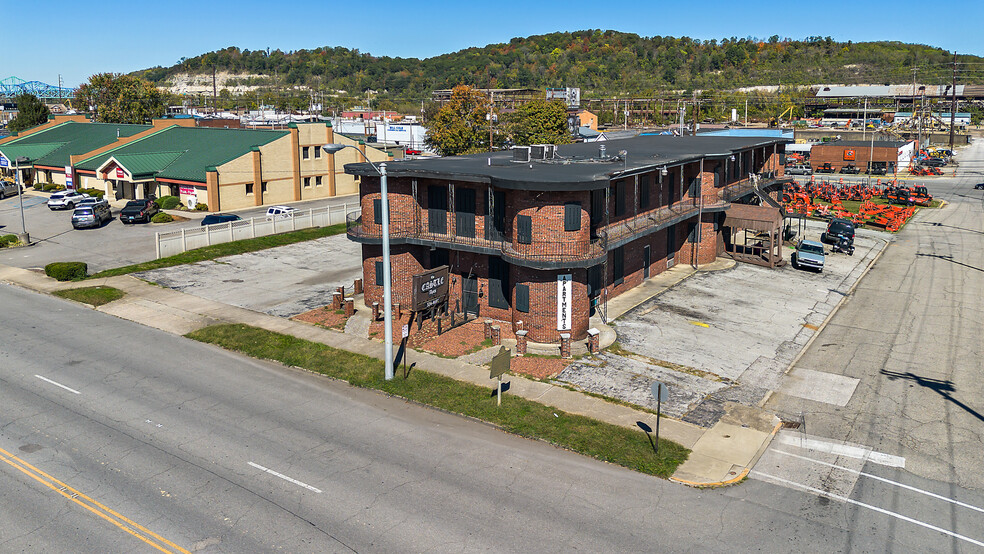 Primary Photo Of 2275 Winchester Ave, Ashland Apartments For Sale