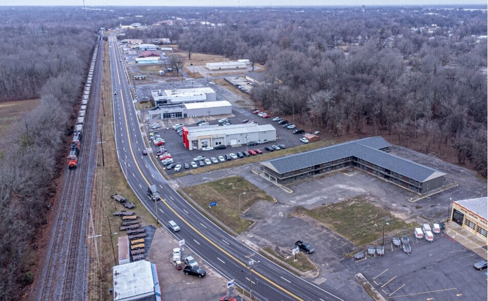 More Photos Of 2150 Irvin Cobb Dr, Paducah Apartments For Sale