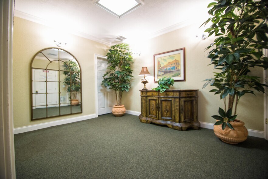 More Photos Of 231 N Kentucky Ave, Lakeland Office For Lease