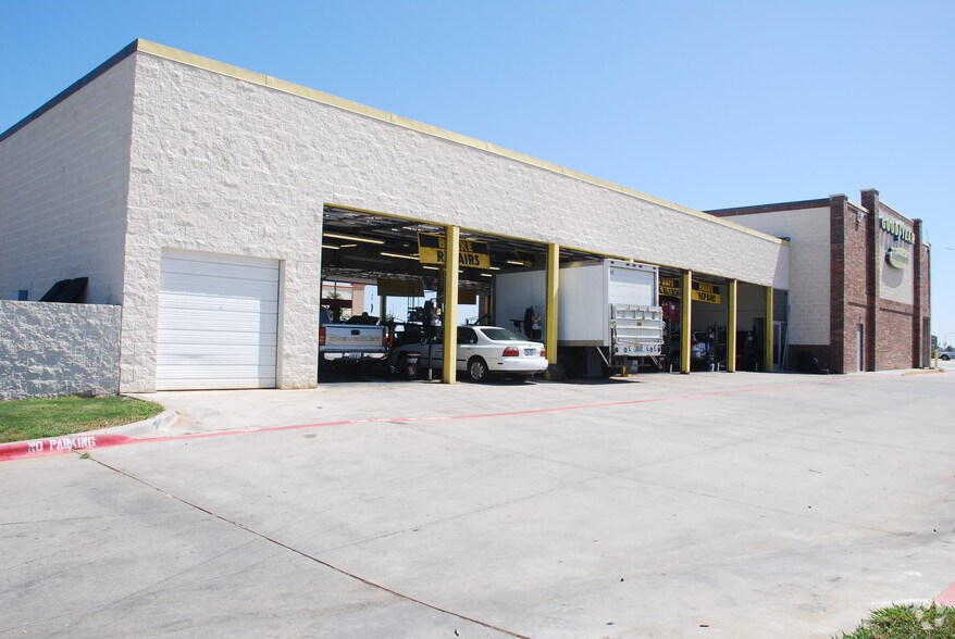 More Photos Of 2650 W I-20, Grand Prairie Unknown For Lease