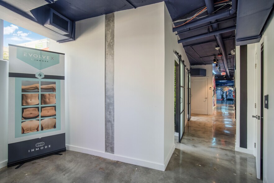 More Photos Of 2424 S Dixie Hwy, Coconut Grove Loft Creative Space For Sale