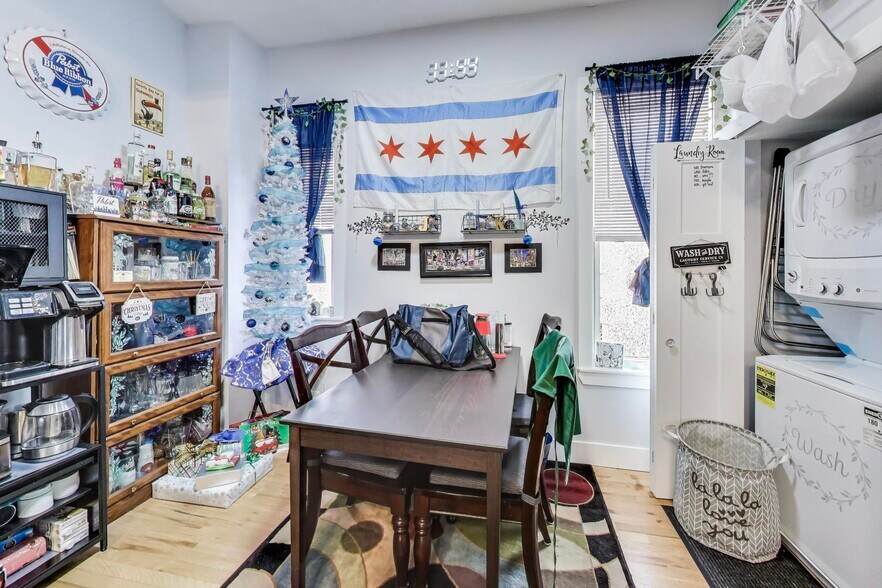 More Photos Of 932 N Richmond St, Chicago Multifamily For Sale