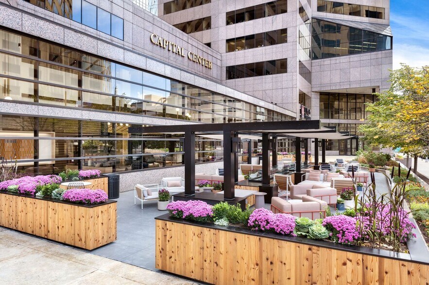 More Photos Of 251 N Illinois St, Indianapolis Office For Lease