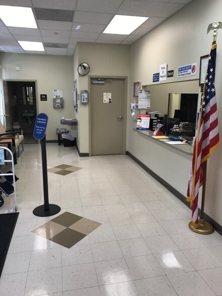 More Photos Of 6937 Medical View Ln, Zephyrhills Medical For Lease