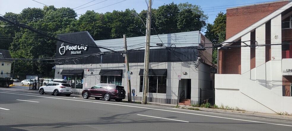 More Photos Of 130 S Lexington Ave, White Plains Religious Facility For Sale
