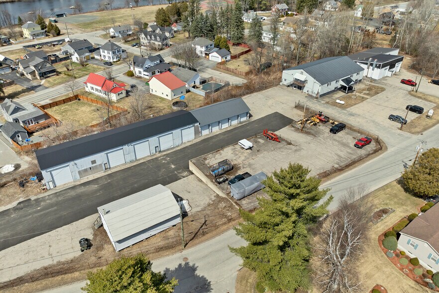 More Photos Of 55 Maynesboro St, Berlin Industrial For Sale