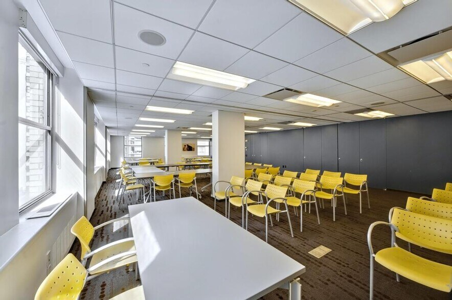 More Photos Of 125 Maiden Ln, New York Medical For Sale