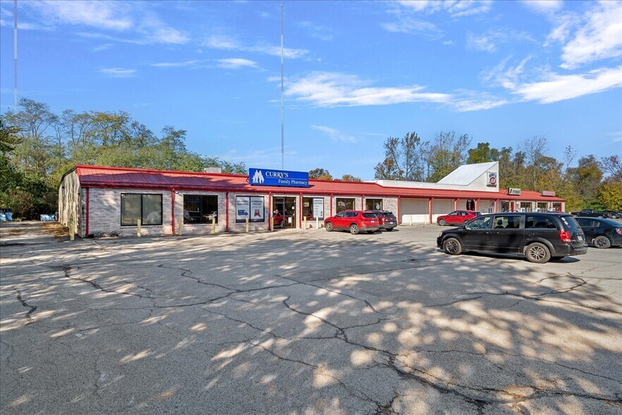 More Photos Of 1275-1281 N 7th St, Riverton General Retail For Sale