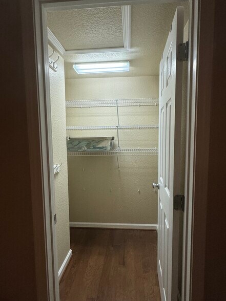 More Photos Of 2229 Bradford Hicks Dr, Livingston Auto Dealership For Sale