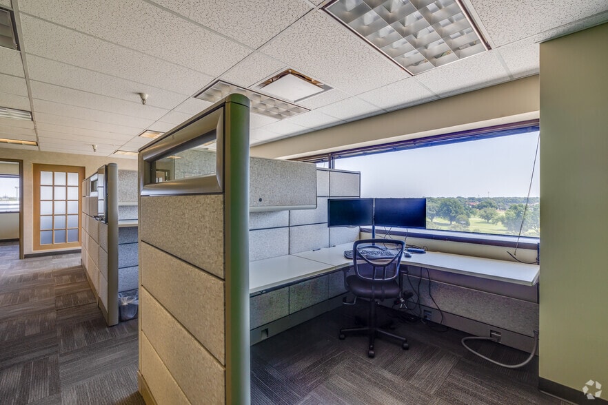 More Photos Of 5314 S Yale Ave, Tulsa Office For Lease