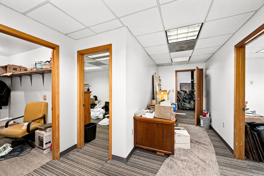 More Photos Of 350 Garfield Ave, Duluth Warehouse For Lease