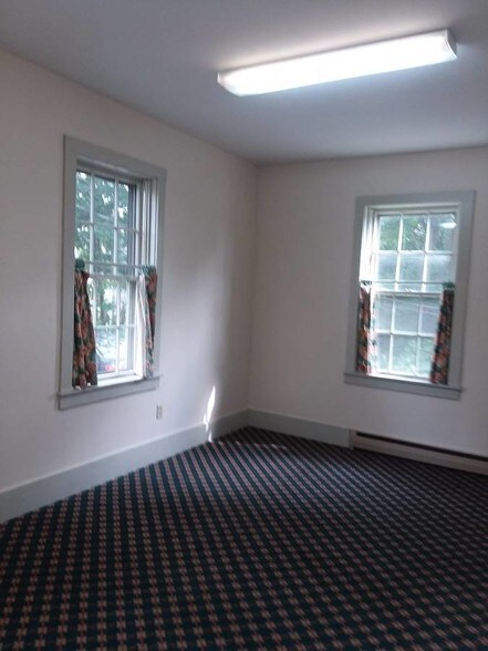 More Photos Of 67 Pine St, Bangor Office For Lease