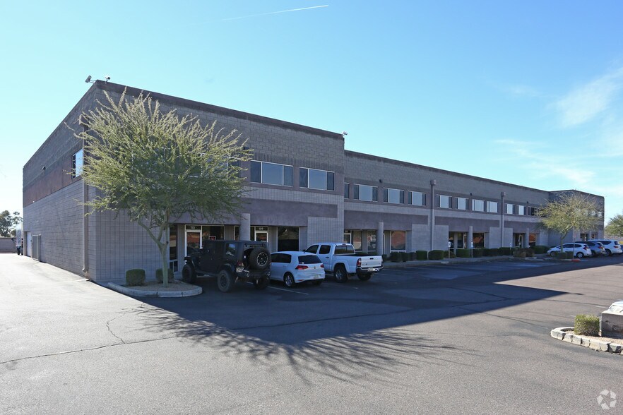More Photos Of 4521 E Jensen St, Mesa Light Manufacturing For Lease