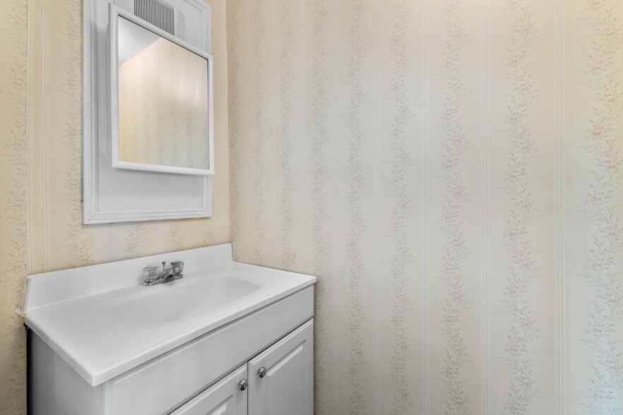 More Photos Of 1646 Centre St, Boston Office For Sale