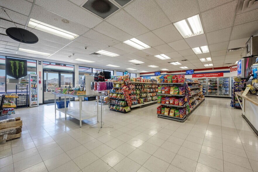 More Photos Of 5701 N Jornada Rd, Las Cruces Service Station For Sale