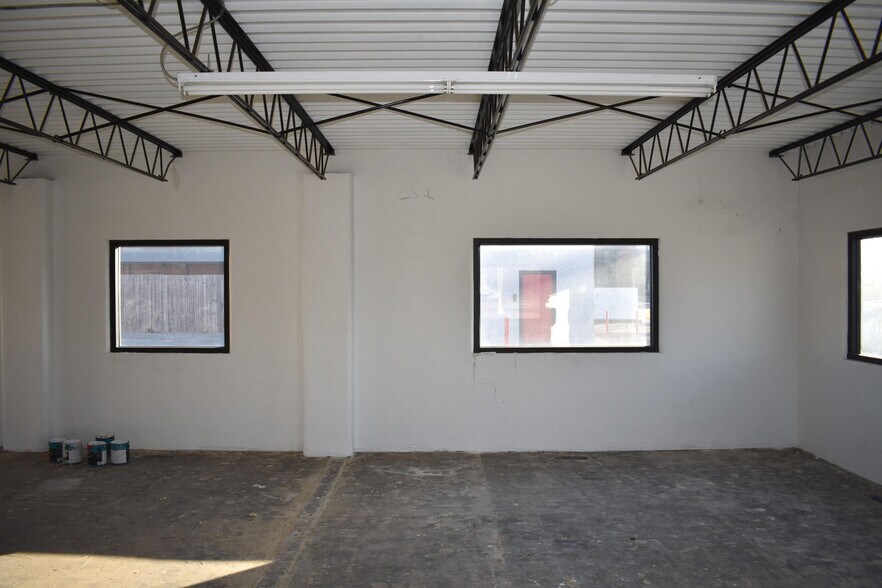 More Photos Of 2204 E 11th St, Tulsa Restaurant For Lease