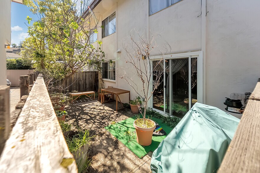 More Photos Of 1518 Bonita Ave, Berkeley Apartments For Sale