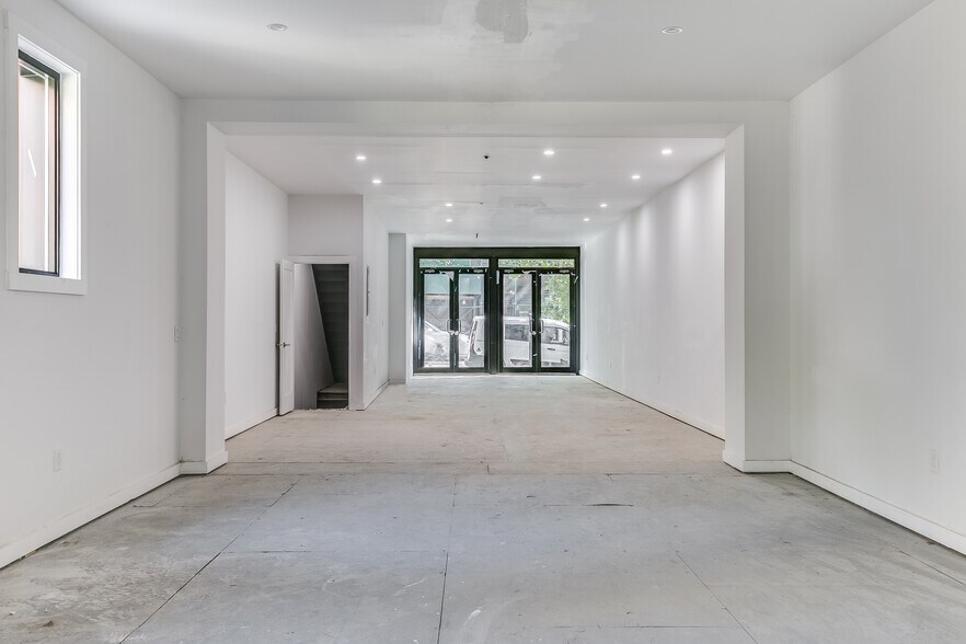 More Photos Of 534 Court St, Brooklyn General Retail For Lease