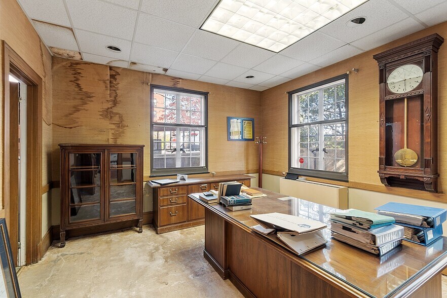 More Photos Of 444 Main St, Athol General Retail For Sale