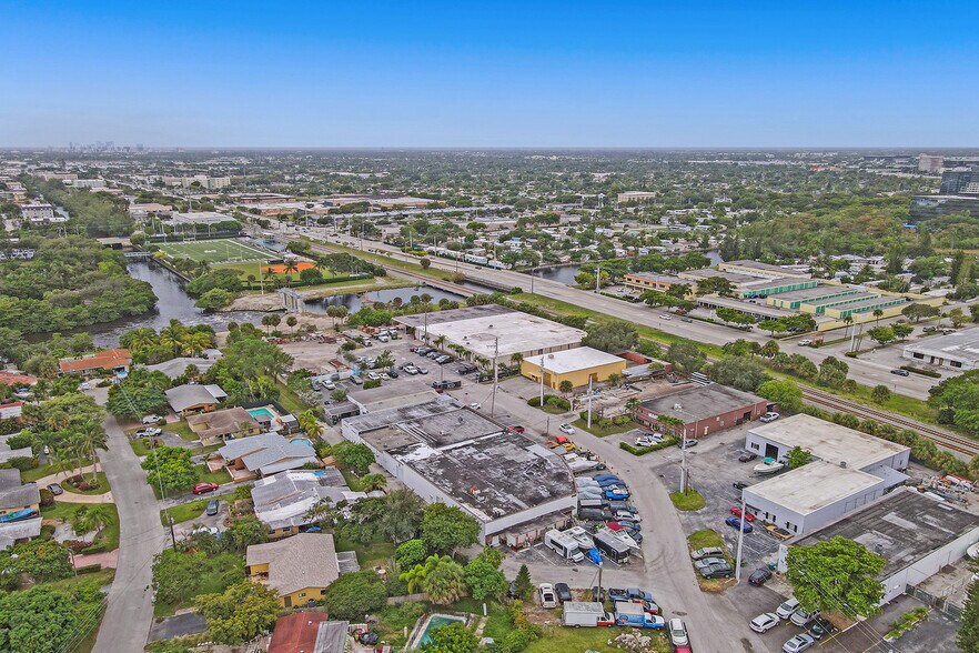 More Photos Of 1800-1812 SW 7th Ave, Pompano Beach Warehouse For Sale