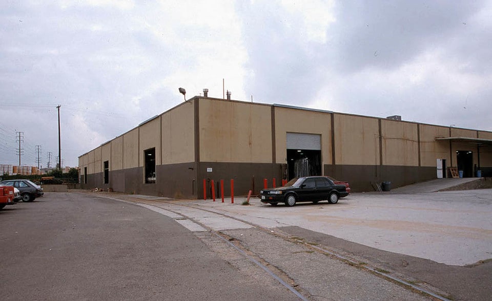 More Photos Of 6557 Flotilla St, Commerce Manufacturing For Lease