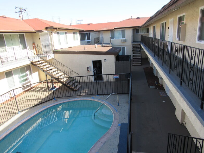 More Photos Of 17100 Downey Ave, Bellflower Apartments For Sale
