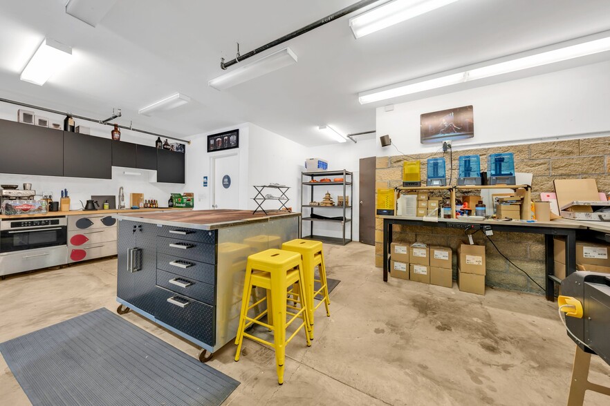 More Photos Of 2258 Central St, Richmond Warehouse For Lease