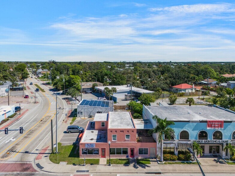More Photos Of 901 S Tamiami Trl, Nokomis Storefront Retail Office For Sale