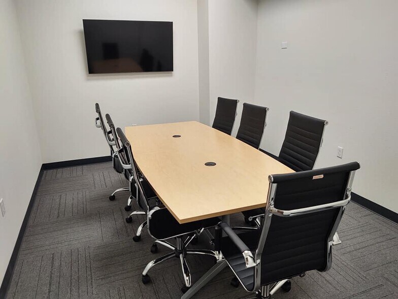 More Photos Of 1402 W Pico Ave, El Centro Self Storage For Lease