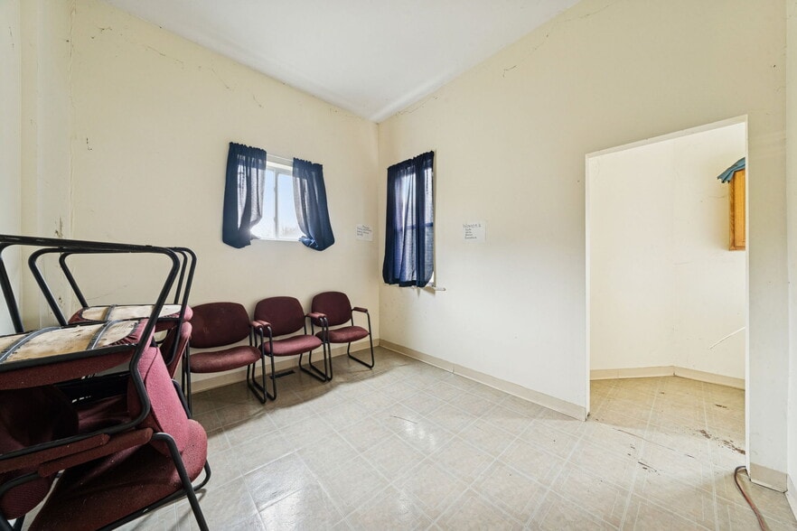 More Photos Of 8304 Frankstown Ave, Pittsburgh Religious Facility For Sale