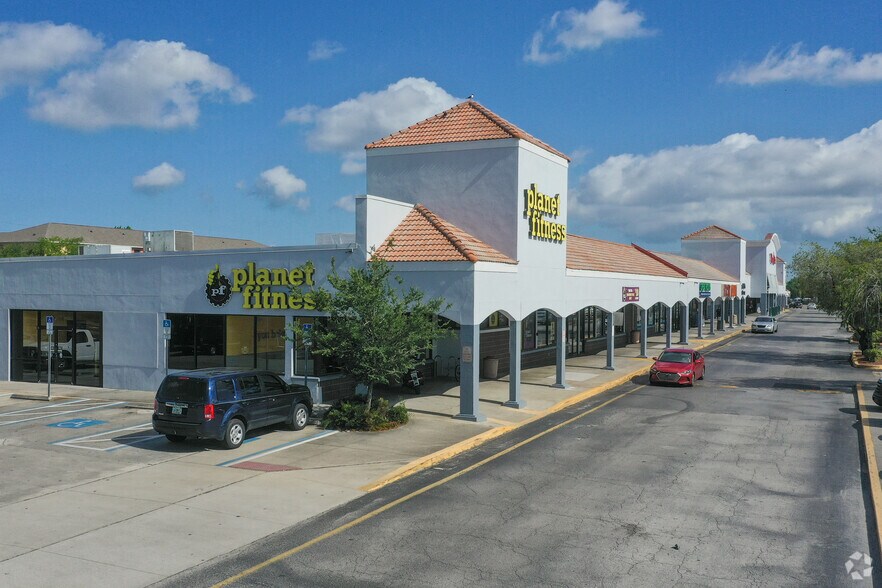 More Photos Of 9023-9217 Little Rd, New Port Richey General Retail For Lease