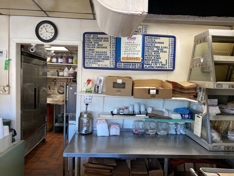 More Photos Of 3825 147th St, Midlothian Restaurant For Sale