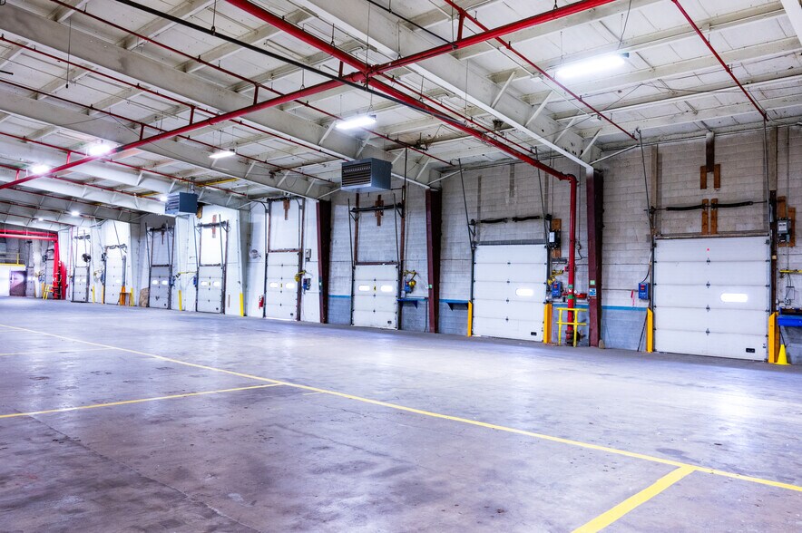 More Photos Of 403 Degner Ave, Mayville Manufacturing For Lease