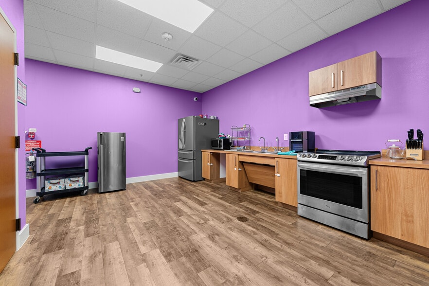 More Photos Of 681 George Hopper Rd, Midlothian Daycare Center For Sale
