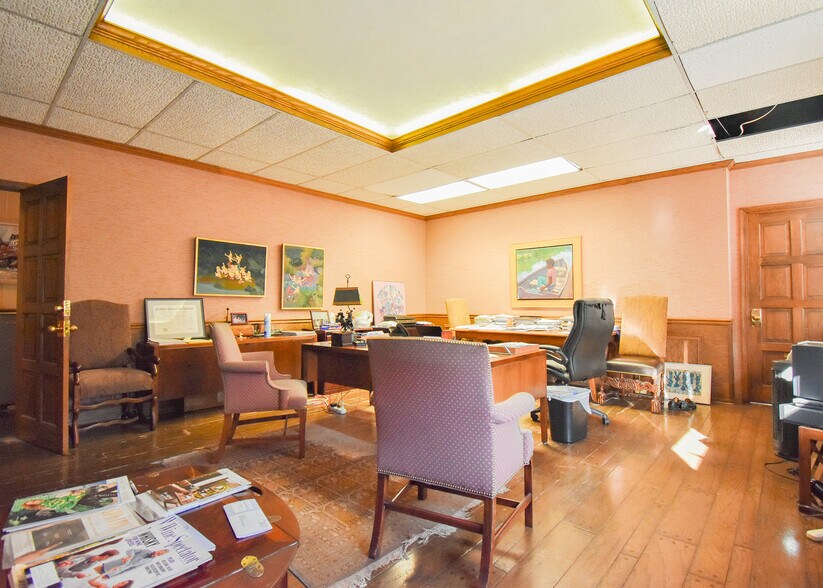 More Photos Of , Washington Unknown For Sale