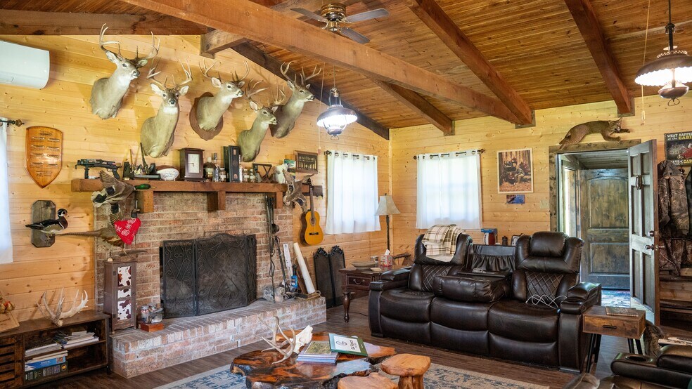 More Photos Of 17631 Farm Road 1159, Clarksville Land For Sale