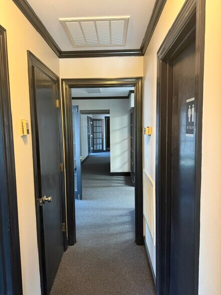 More Photos Of 3015 Poston Ave, Nashville Medical For Sale