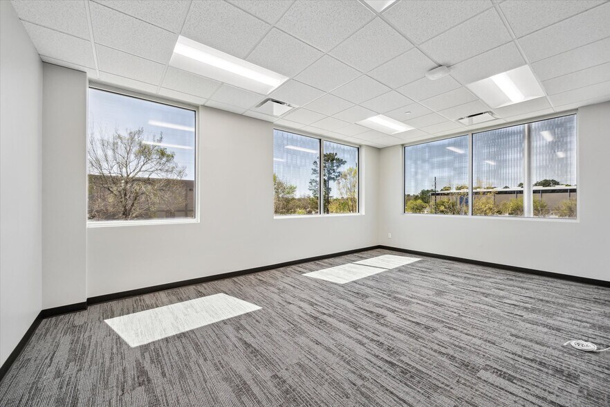 More Photos Of 14450 John F Kennedy Blvd, Houston Office For Lease