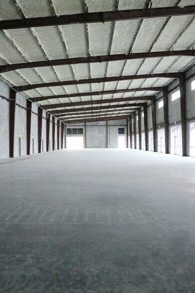 More Photos Of 9889 United Drive, Houston Office For Lease