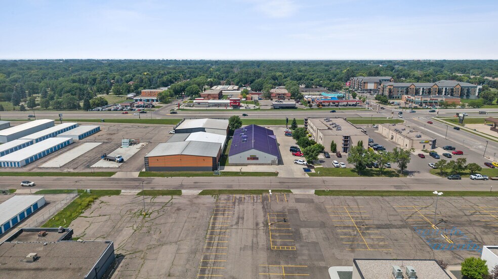 More Photos Of 3100 8th St S, Moorhead Freestanding For Sale