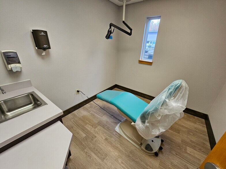 More Photos Of 711 13th St E, Whitefish Healthcare For Sale