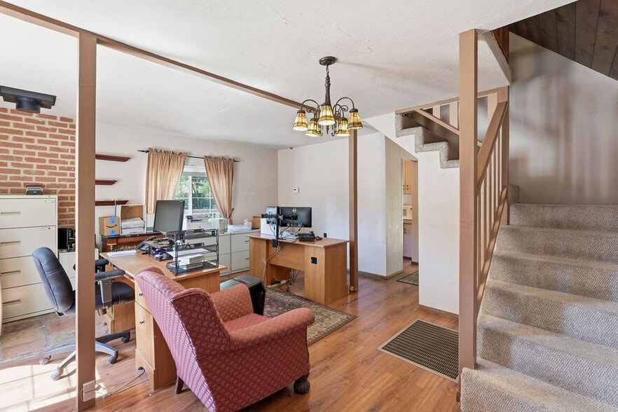 More Photos Of 568 Forest Shade Rd, Crestline Office For Sale
