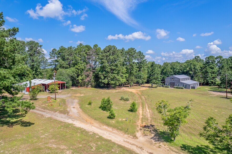 More Photos Of 980 County Road 1705, Jacksonville Lodge Meeting Hall For Sale