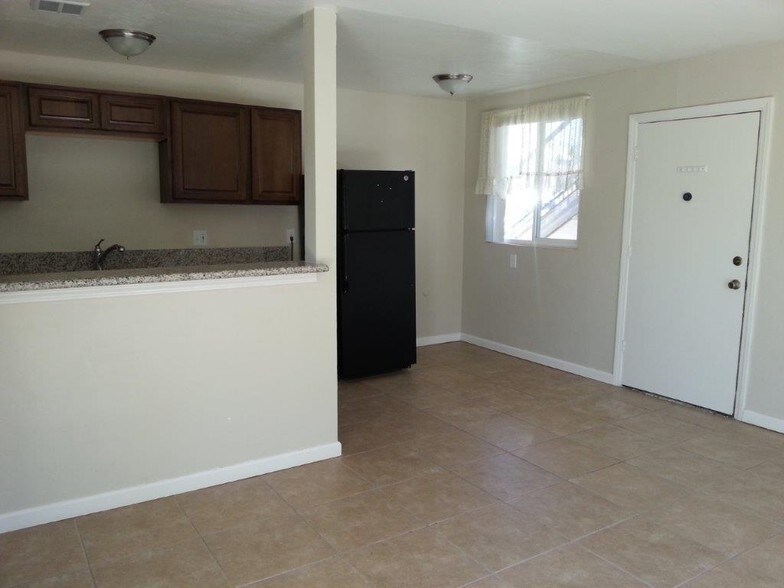 More Photos Of 1609-1623 E 10th St, National City Apartments For Sale