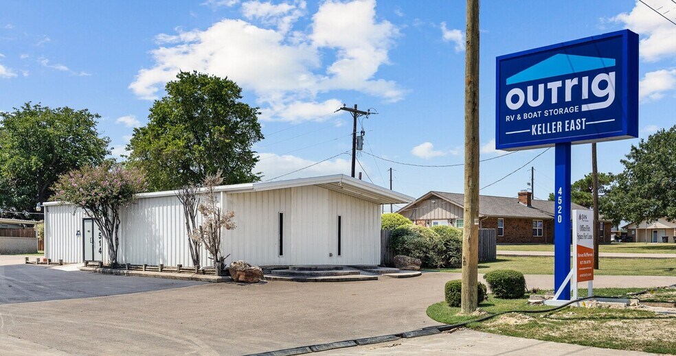 Primary Photo Of 4514 Keller Hicks Rd, Keller Freestanding For Lease