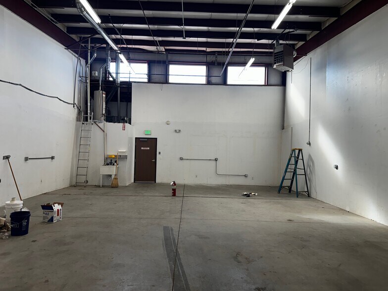 More Photos Of 5415 W 59th Ave, Arvada Flex For Lease