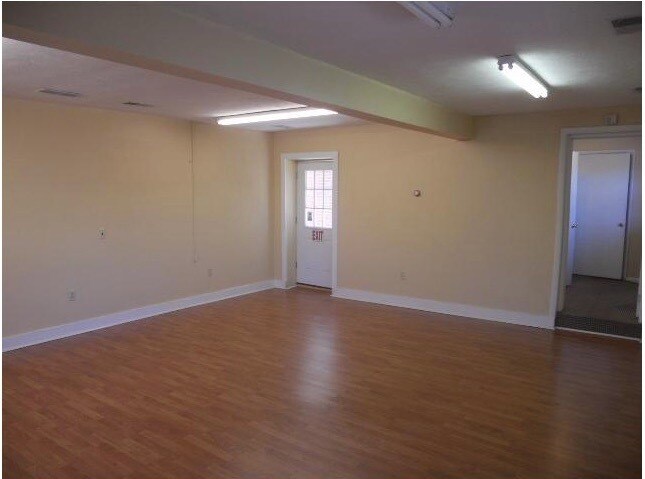 More Photos Of 2624 Rochester Rd, Cranberry Township Office Residential For Lease