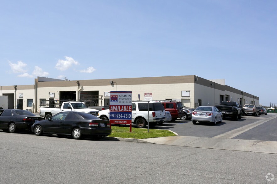 More Photos Of 1660-1674 Industrial Ave, Norco Warehouse For Lease